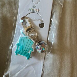 Mint Turquoise Chair and Glitter Ball Keychain